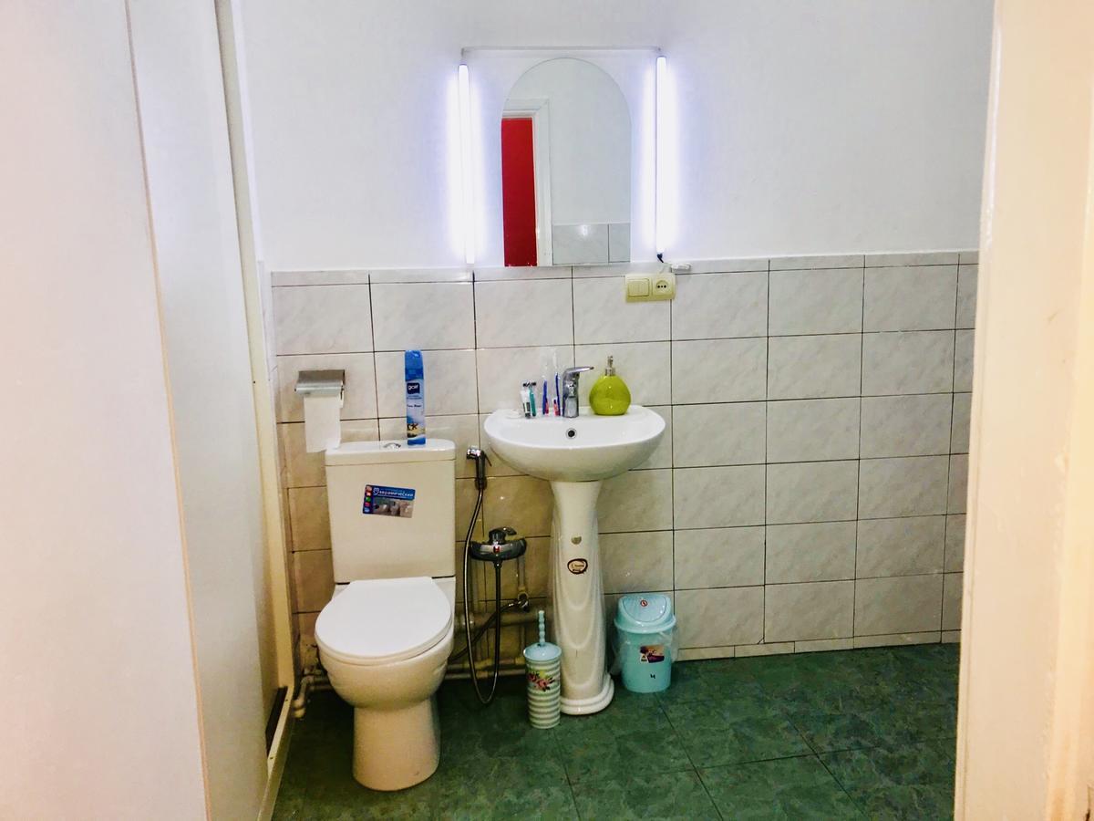 Check-In Apartment Near Fountain Square Vidadi Str Baku Eksteriør bilde