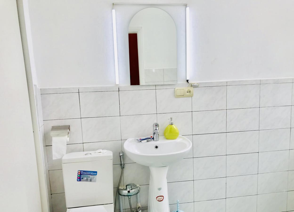 Check-In Apartment Near Fountain Square Vidadi Str Baku Eksteriør bilde