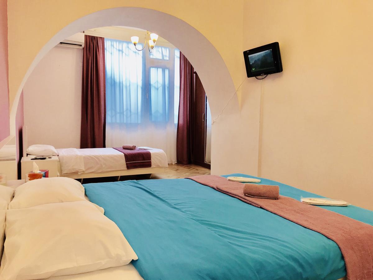 Check-In Apartment Near Fountain Square Vidadi Str Baku Eksteriør bilde
